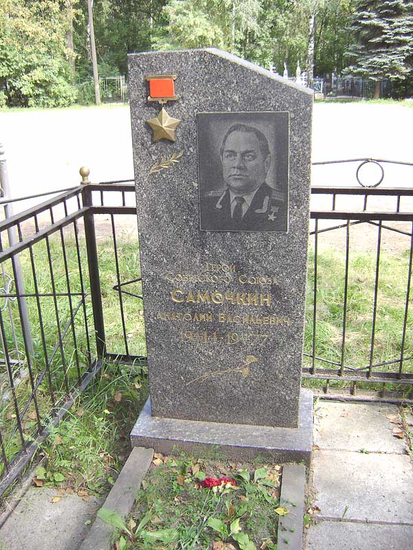 Надгробный памятник в г. Нижний Новгород