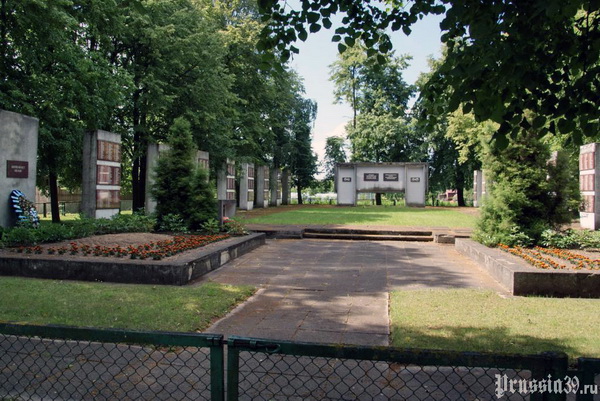 Воинское кладбище в городе Вилкавишкис (общий вид)