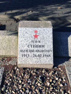 Воинское кладбище в городе Болеславец (вид 3)