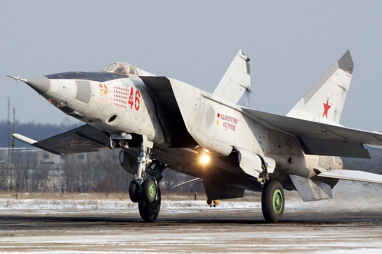 Самолёт МиГ-25РБ