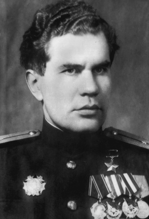 В.Н. Леонов, начало 1945 года