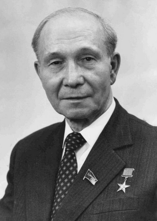 В.В. Кузнецов, 1977 год