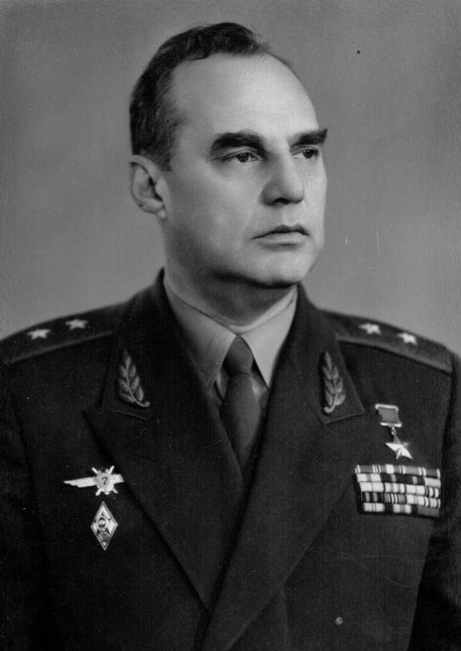 В.Г. Тихонов, 1958 год