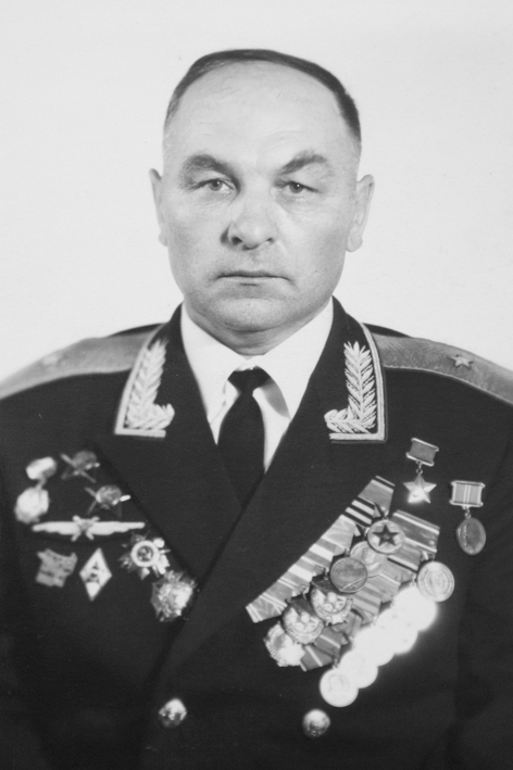 Б.Г.Кандыбин, 1975 год