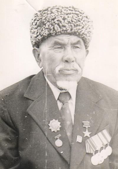 И. Наурузбаев.