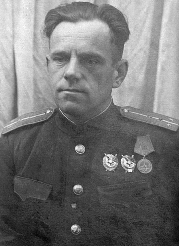 Рензаев Алексей Иванович, 1944 г. 