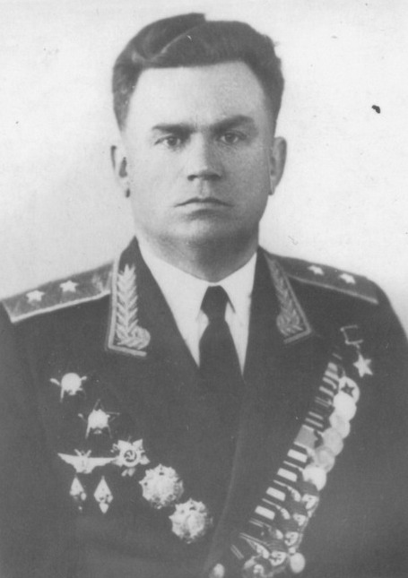 Герой Советского Союза генерал-лейтенант авиации В.Н. Кубарев