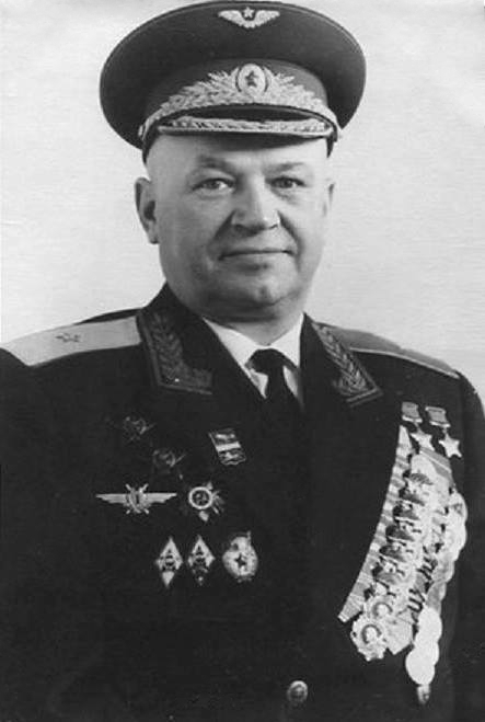 П.Я. Головачёв, конец 1960-х годов