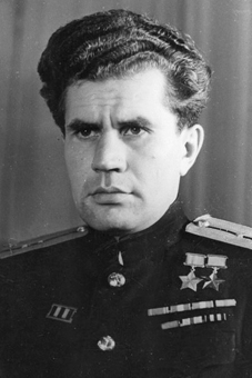 Леонов Виктор Николаевич