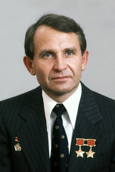 Макаров Олег Григорьевич