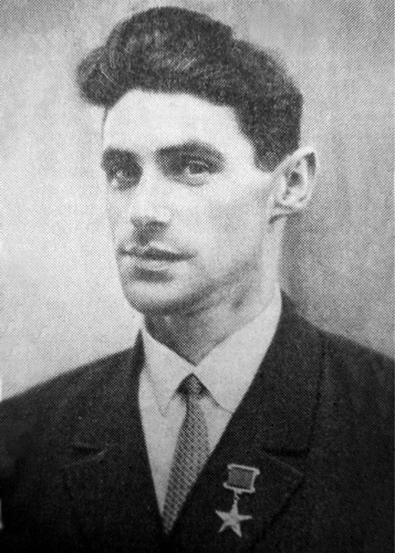 Попов Виктор Иванович