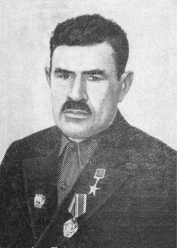 Амрахов Сатар