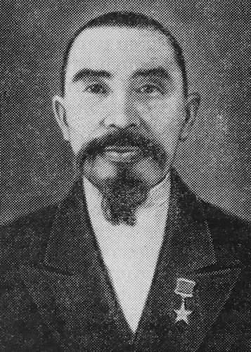 Кенжебаев Джаксы