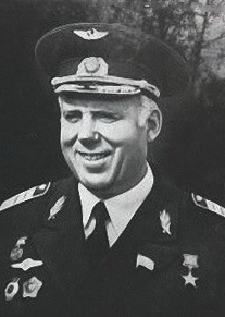 Хохлов Иван Тихонович 