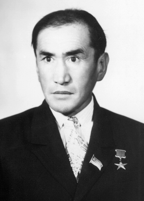 Изтаев Аскар