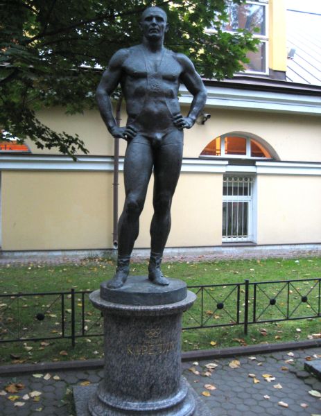 Памятник в Санкт-Петербурге