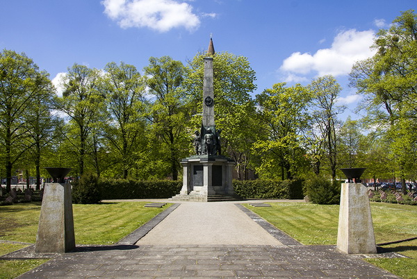 Воинское кладбище в городе Потсдам (общий вид)