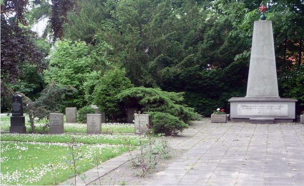 Воинское кладбище в городе Грейфсвальд (общий вид)