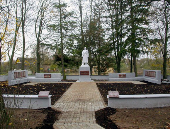 Воинское кладбище в посёлке Турмантас (общий вид)