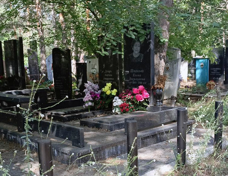 Надгробный памятник