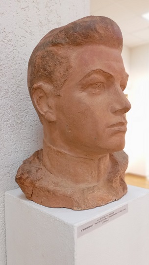 Бюст в музее
