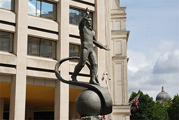 Памятник в Лондоне
