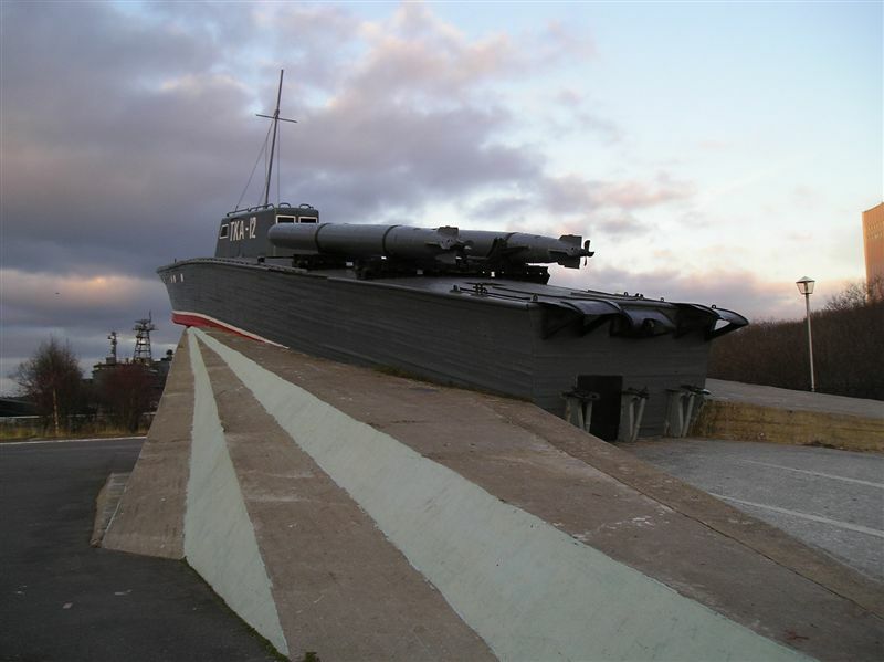 Катер «ТКА-12» в Североморске
