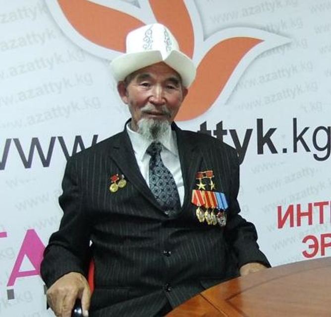 Акматов Таштанбек во время интервью 1.09.2011 года