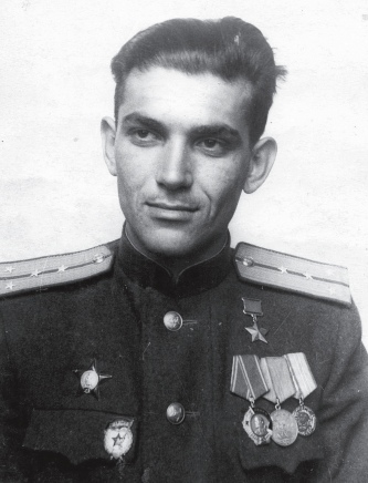 З.М.Буниятов, 1945 год.