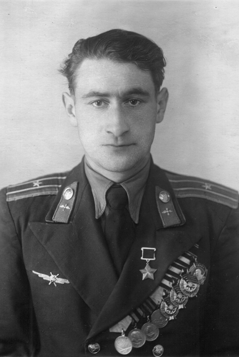 В.А. Иванов, 1952 год