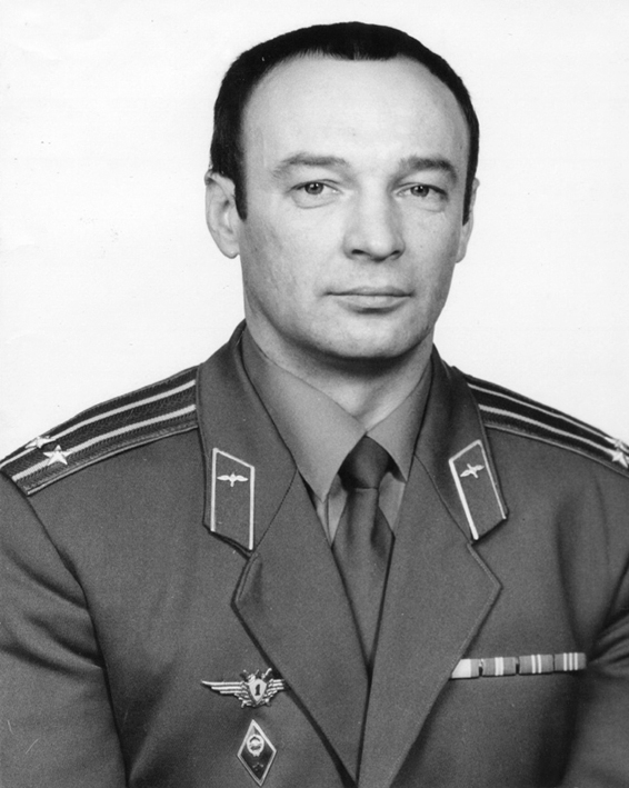Г.М.Манаков, 1990 год