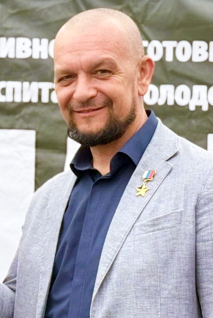 В. В. Бондарь