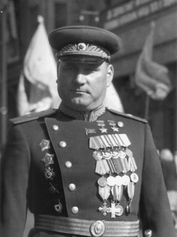 И.И. Якубовский на Параде Победы 1945 года. 