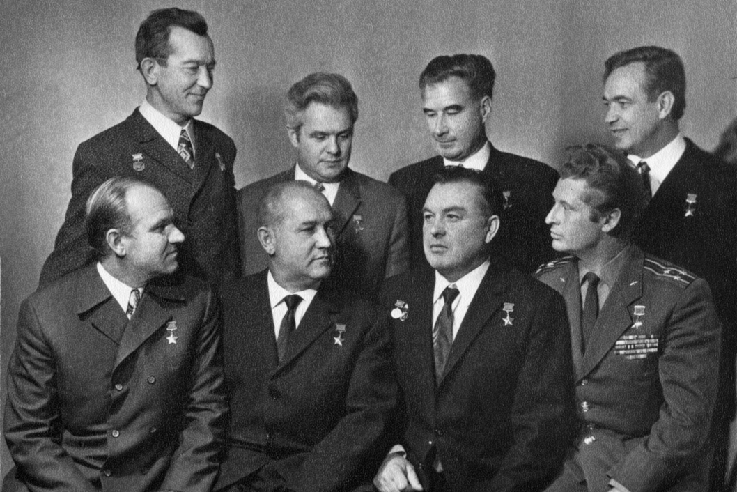 Лётчики-испытатели – Герои Советского Союза. Москва, ноябрь 1972 года