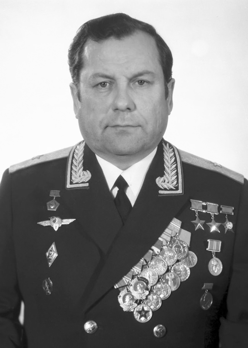 П.Р. Попович, 1976 год