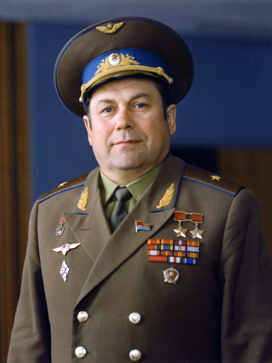 П.Р. Попович, начало 1980-х годов