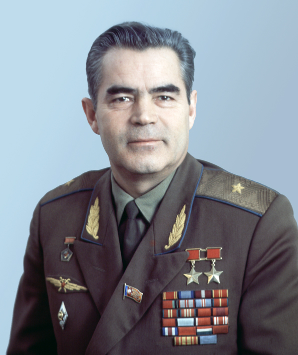 А.Г. Николаев, 1976 год