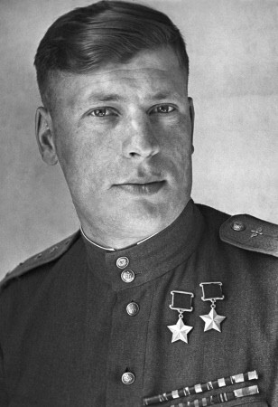 В.И. Андрианов, 1945 год